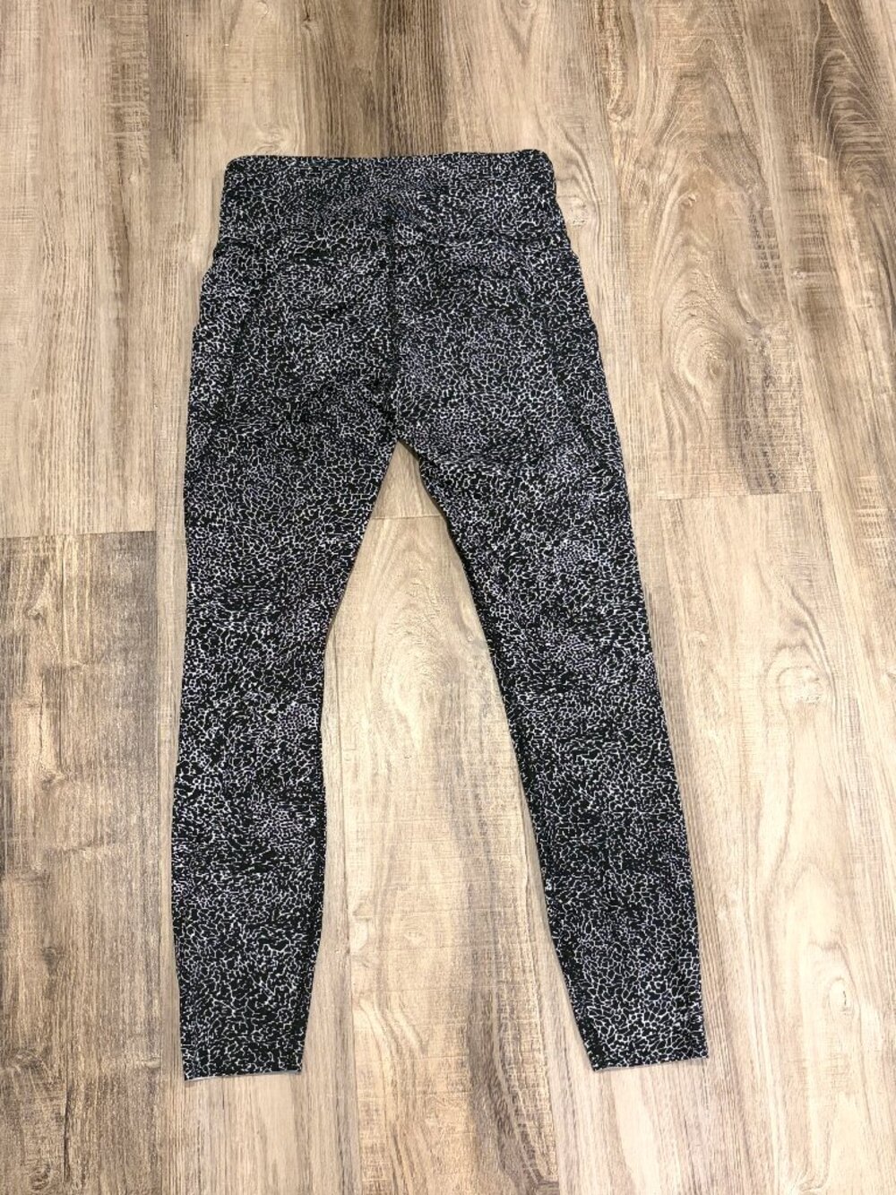 Lululemon Align Pants Size 6 Wild Thing Camo Deep Coal Custom Adjusted